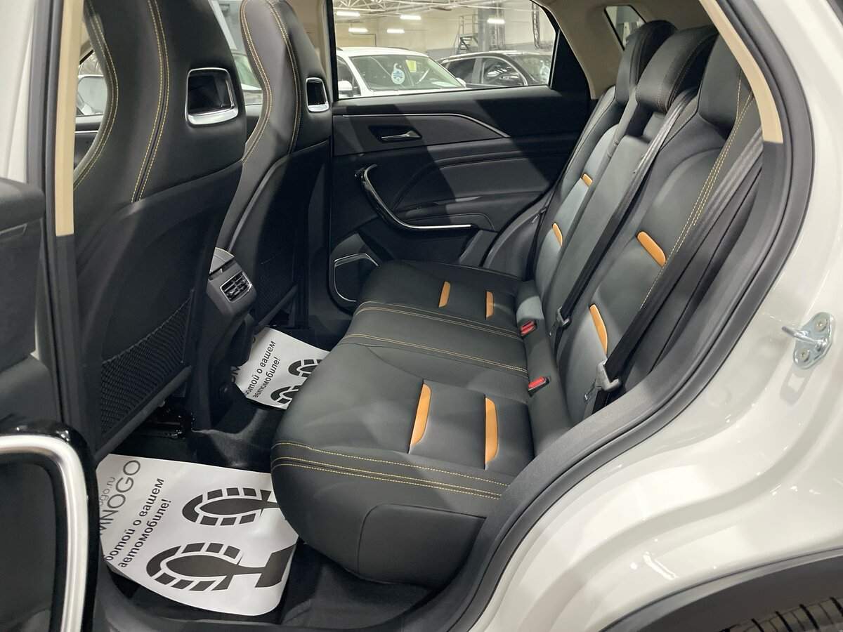 FAW Bestune T77 с пробегом — 2023 год. Фото: #22