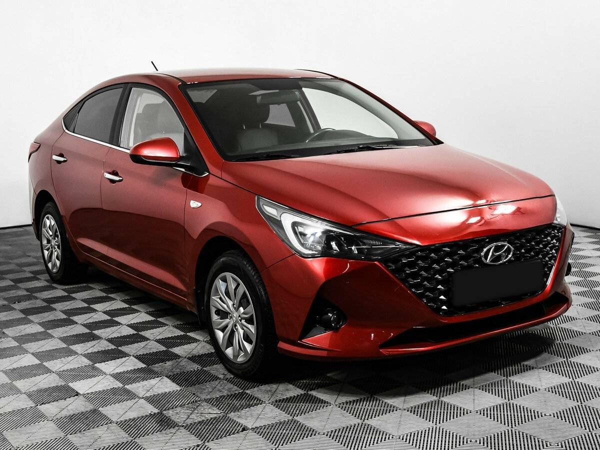 Hyundai Solaris с пробегом — 2021 год. Фото: #2