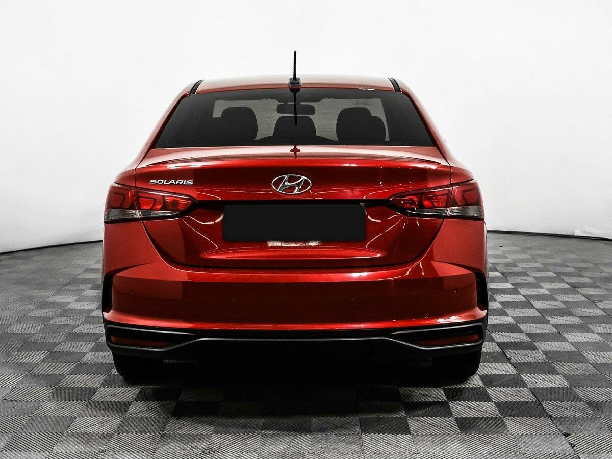 Hyundai Solaris с пробегом — 2021 год. Фото: #5