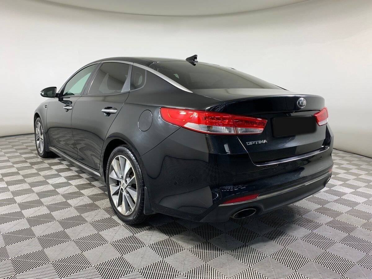Kia Optima с пробегом — 2018 год. Фото: #6