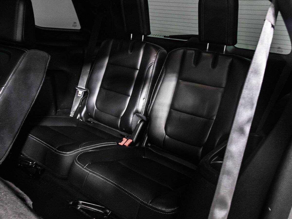 Ford Explorer с пробегом — 2018 год. Фото: #13