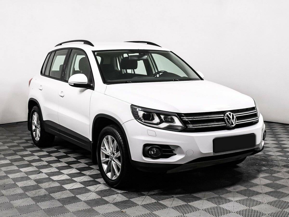 Volkswagen Tiguan с пробегом — 2015 год. Фото: #2