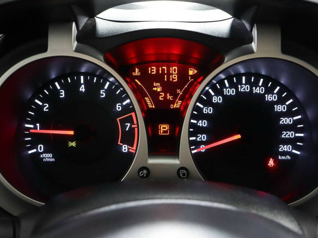 Nissan Juke с пробегом — 2012 год. Фото: #14