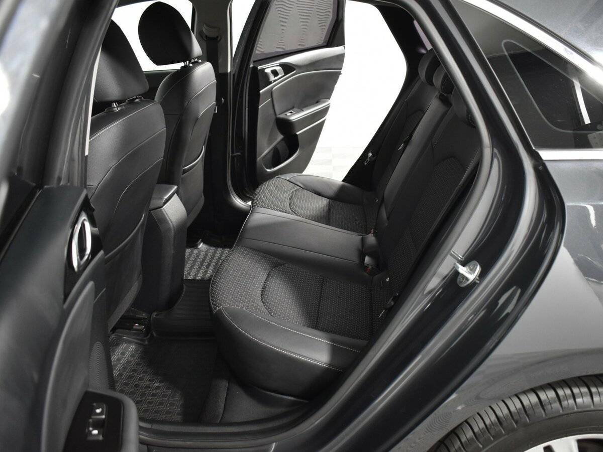 Kia Ceed с пробегом — 2019 год. Фото: #11