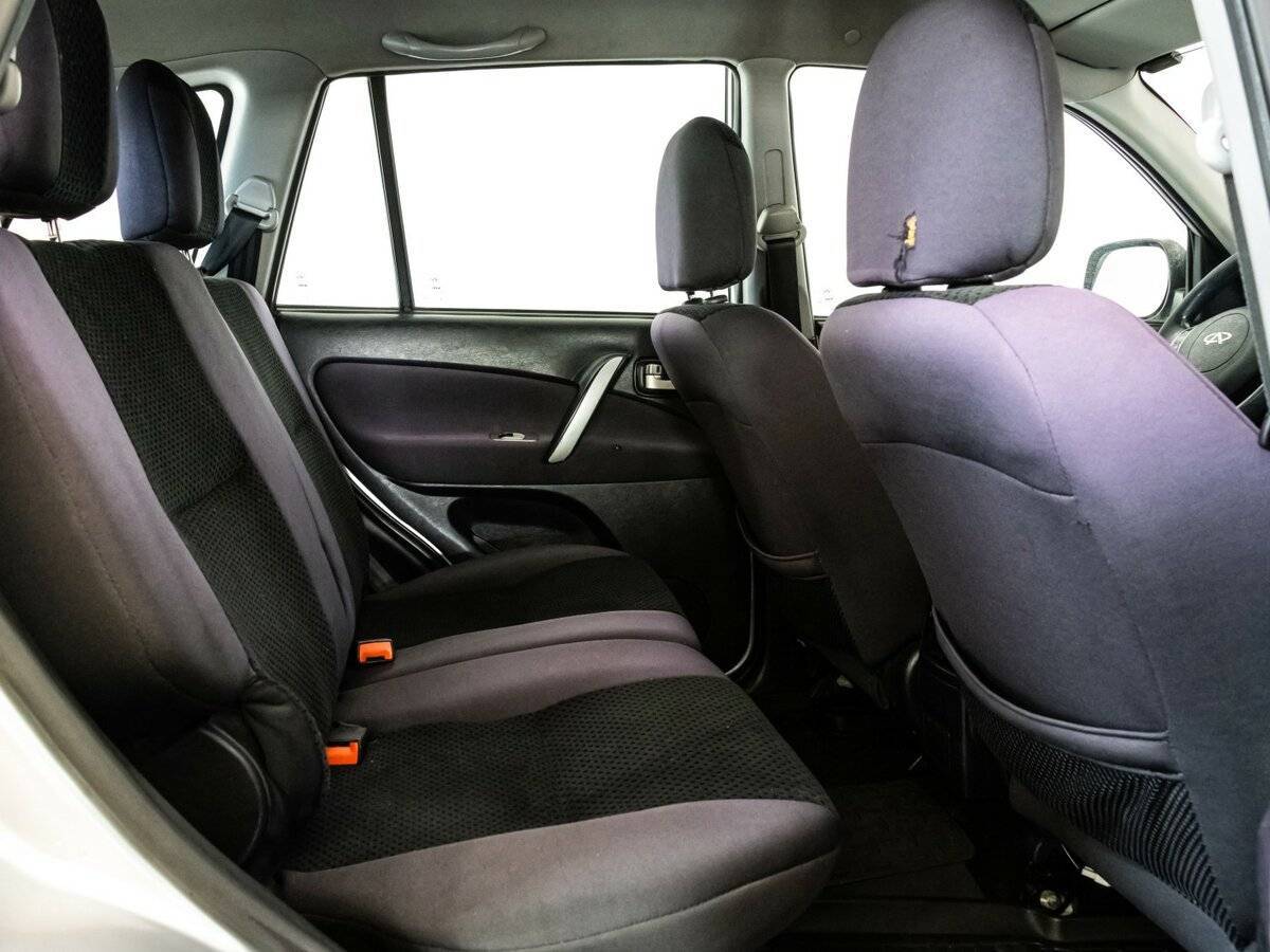 Chery Tiggo (T11) с пробегом — 2012 год. Фото: #14