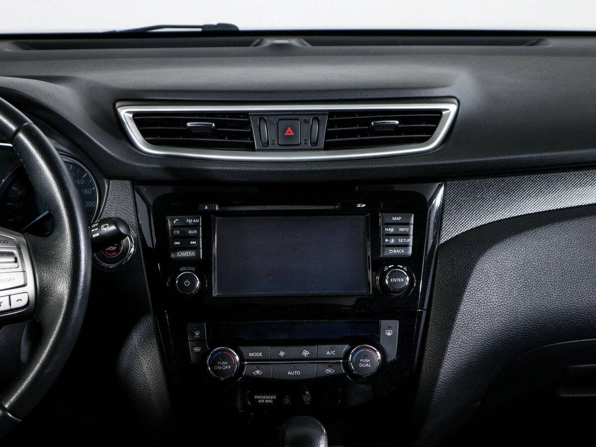 Nissan X-Trail с пробегом — 2015 год. Фото: #12