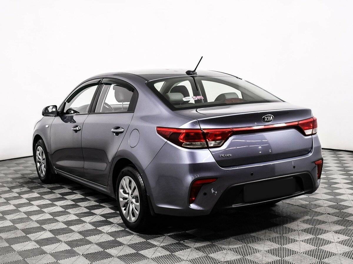 Kia Rio с пробегом — 2017 год. Фото: #6