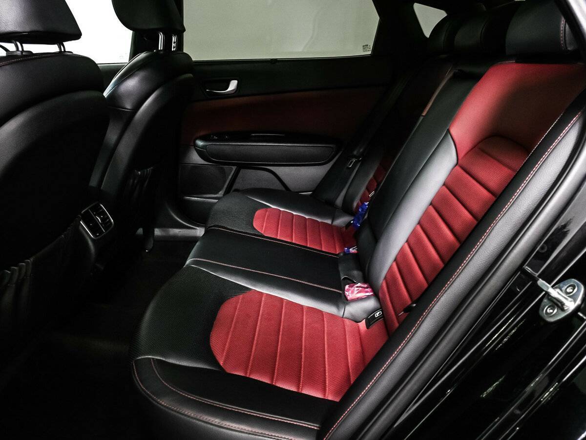 Kia Optima с пробегом — 2018 год. Фото: #11