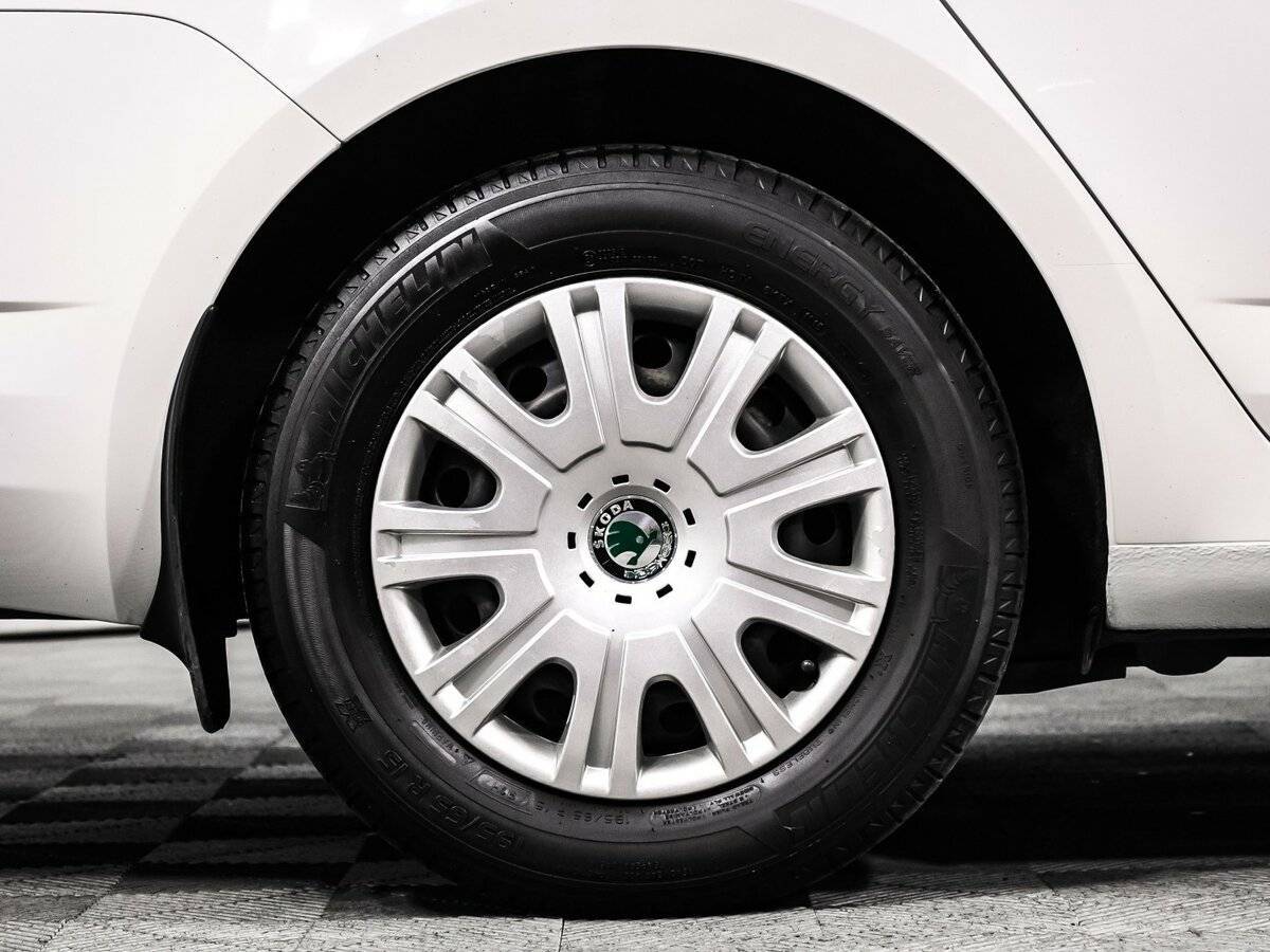 Skoda Octavia с пробегом — 2015 год. Фото: #13