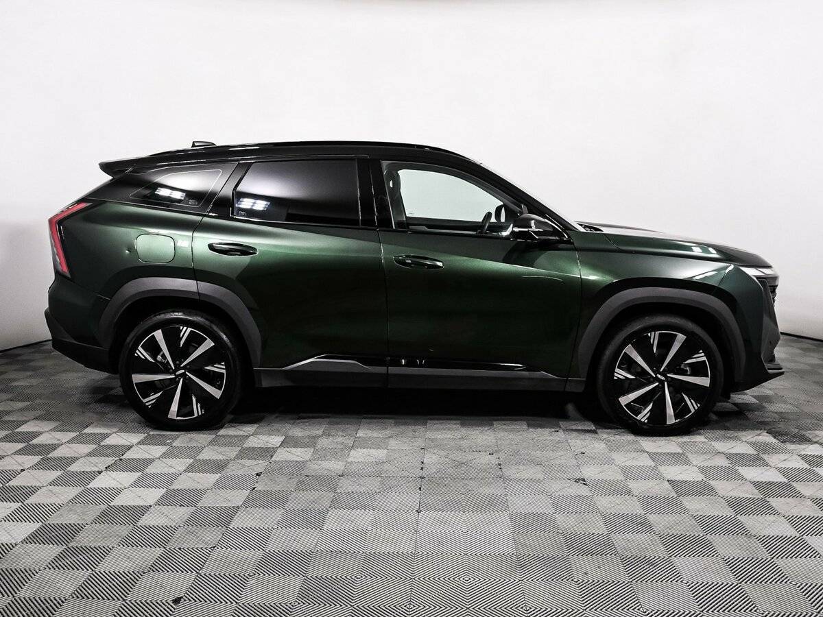 Geely Atlas с пробегом — 2023 год. Фото: #3