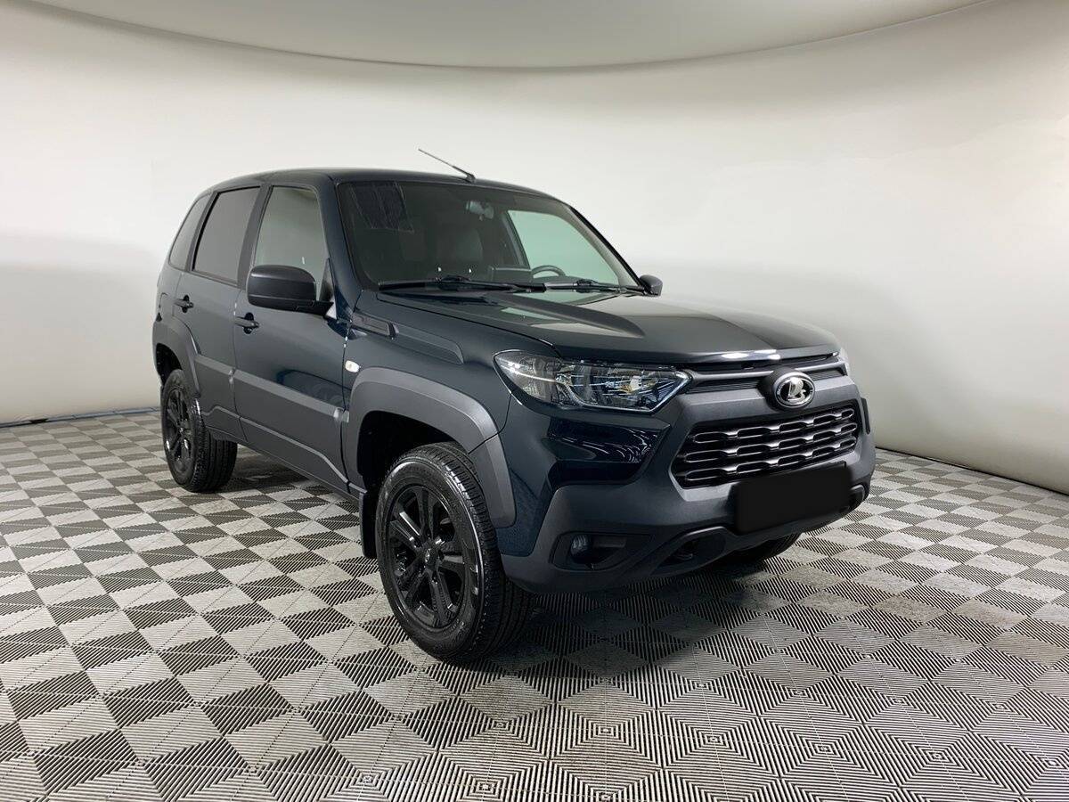 Lada (ВАЗ) Niva с пробегом — 2024 год. Фото: #2