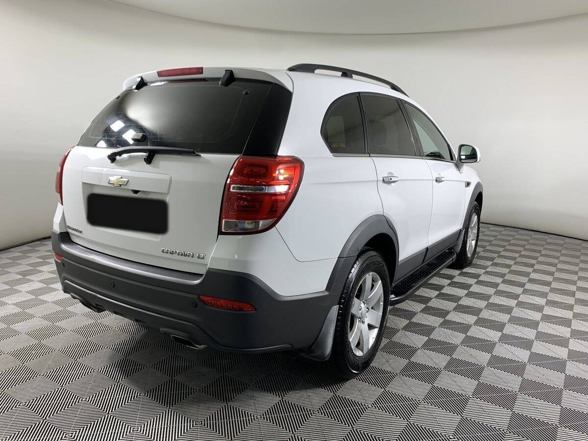 Chevrolet Captiva с пробегом — 2014 год. Фото: #4