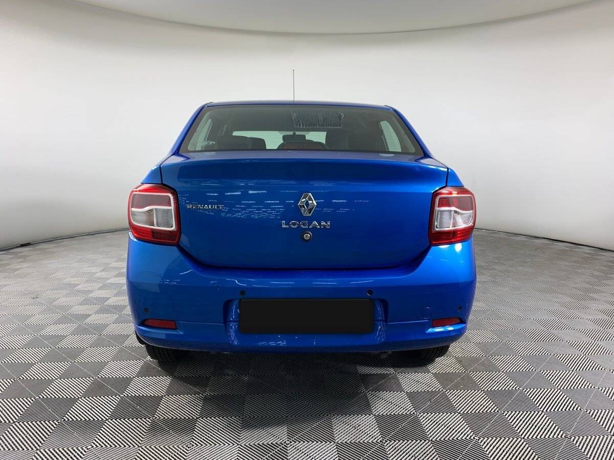 Renault Logan с пробегом — 2015 год. Фото: #5