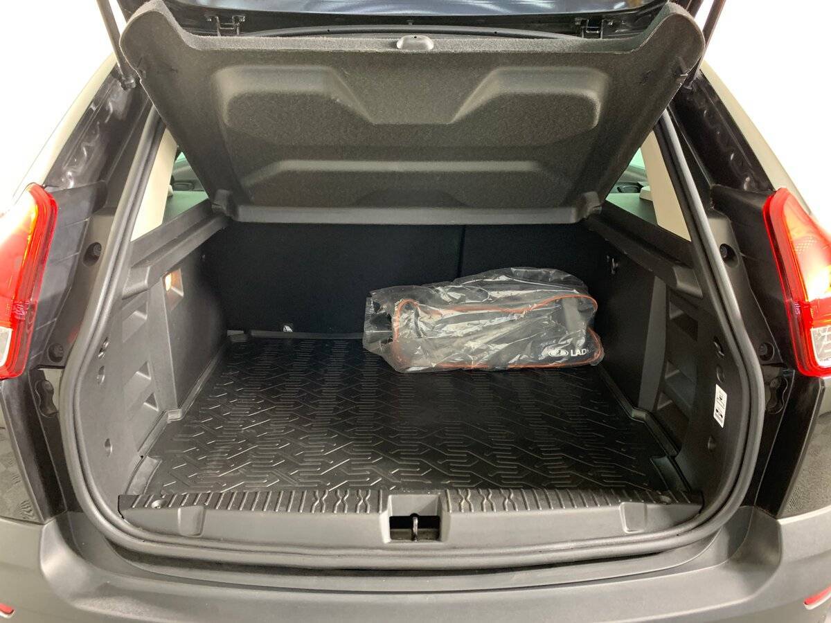 Lada (ВАЗ) XRAY с пробегом — 2021 год. Фото: #18