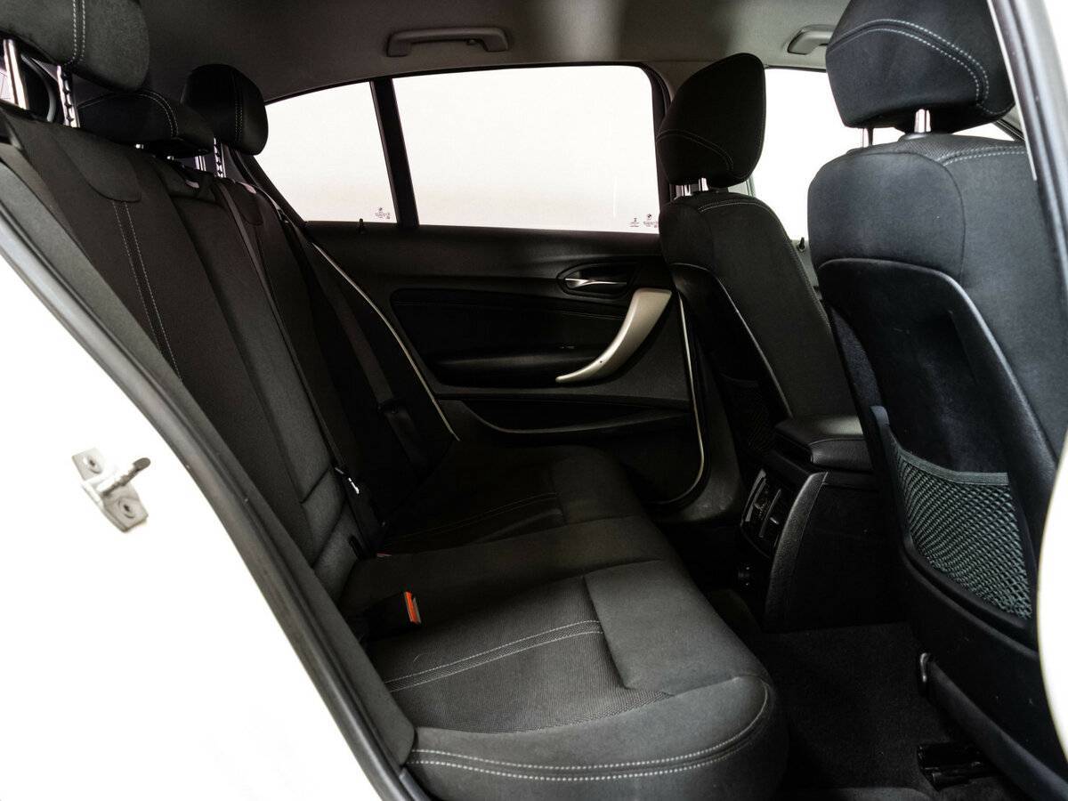 BMW 1 серии с пробегом — 2017 год. Фото: #22