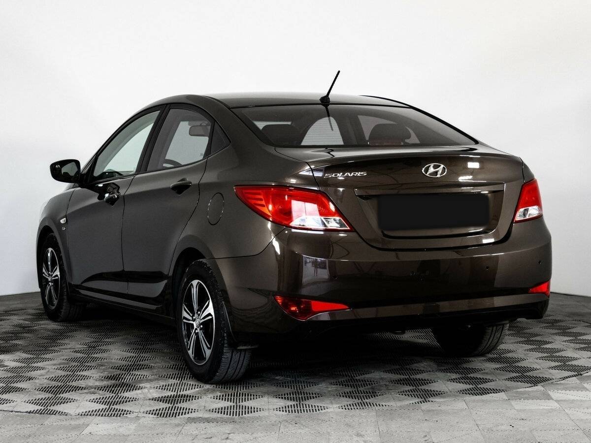 Hyundai Solaris с пробегом — 2016 год. Фото: #5