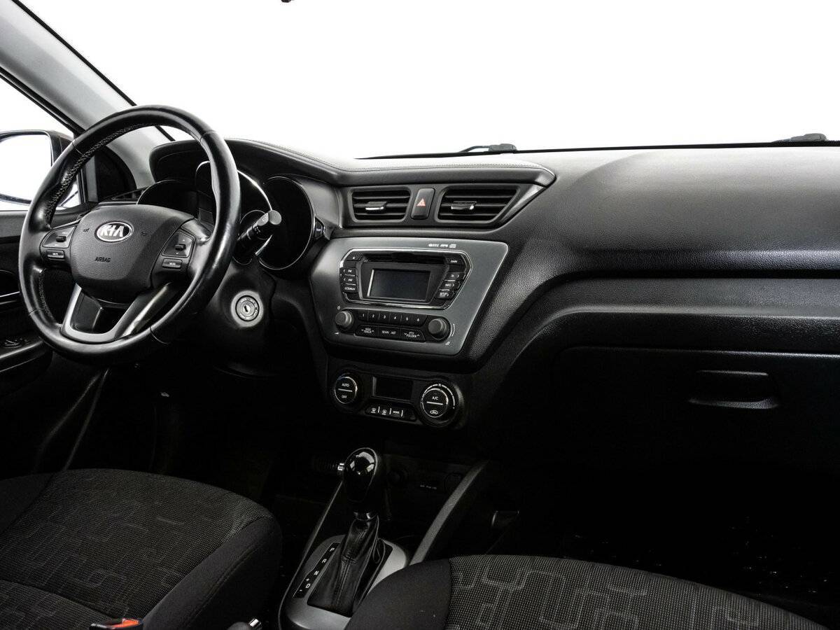 Kia Rio с пробегом — 2014 год. Фото: #8