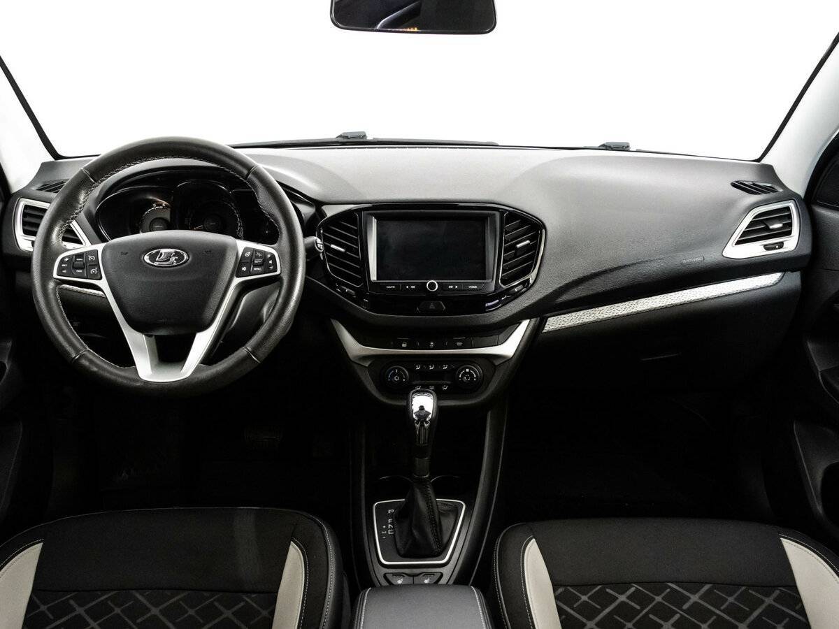 Lada (ВАЗ) Vesta с пробегом — 2021 год. Фото: #9