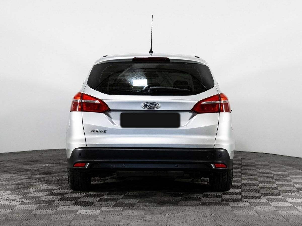 Ford Focus с пробегом — 2015 год. Фото: #4