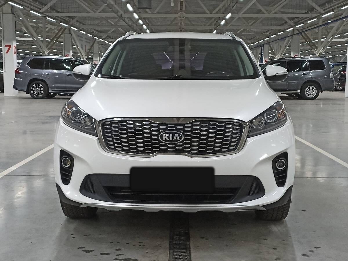 Kia Sorento с пробегом — 2018 год. Фото: #1