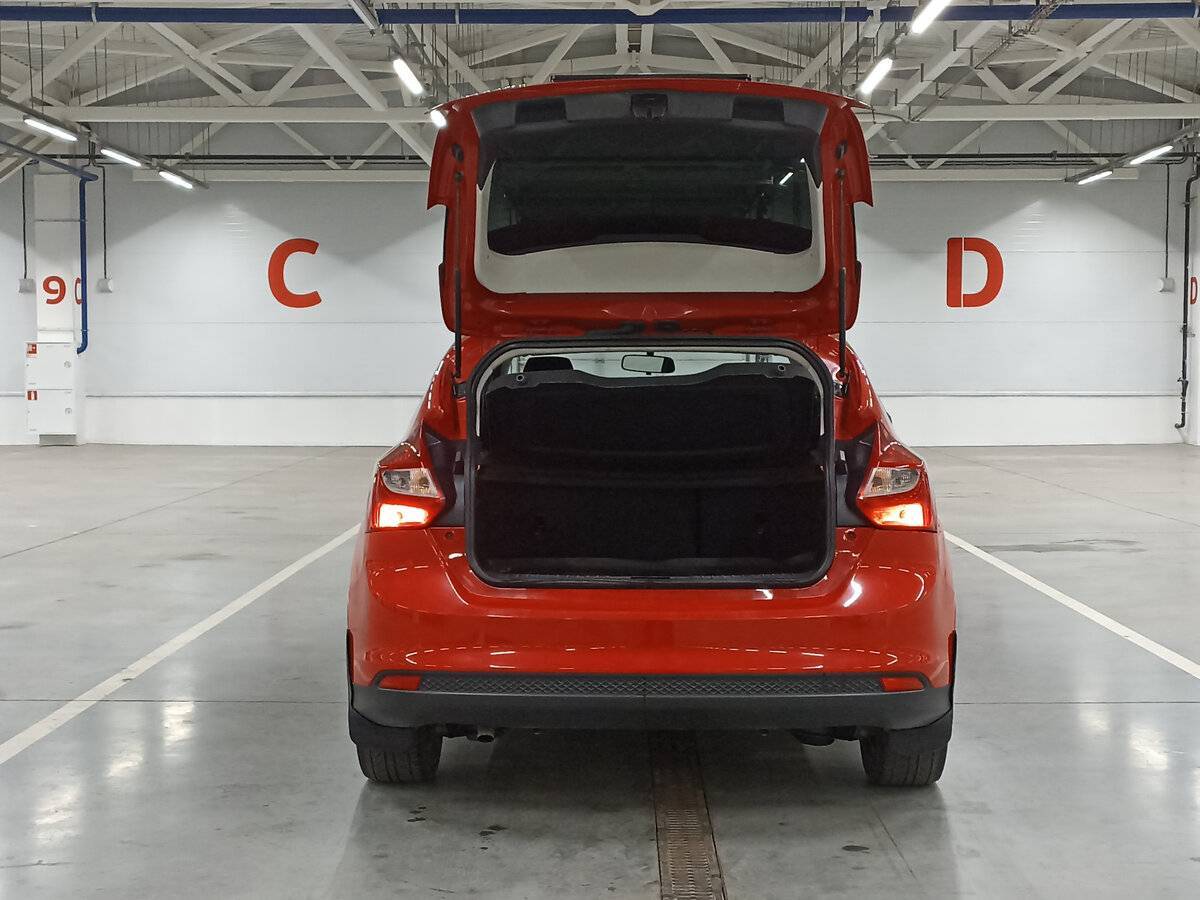 Ford Focus с пробегом — 2012 год. Фото: #9