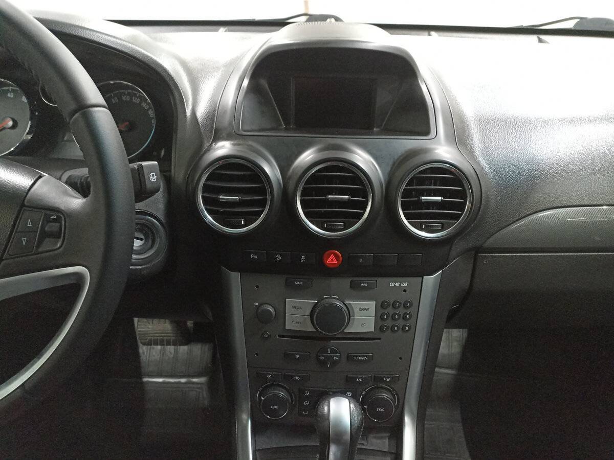 Opel Antara с пробегом — 2013 год. Фото: #14