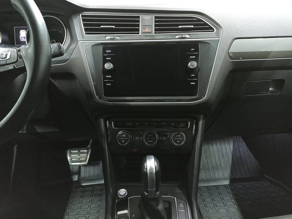 Volkswagen Tiguan с пробегом — 2018 год. Фото: #14