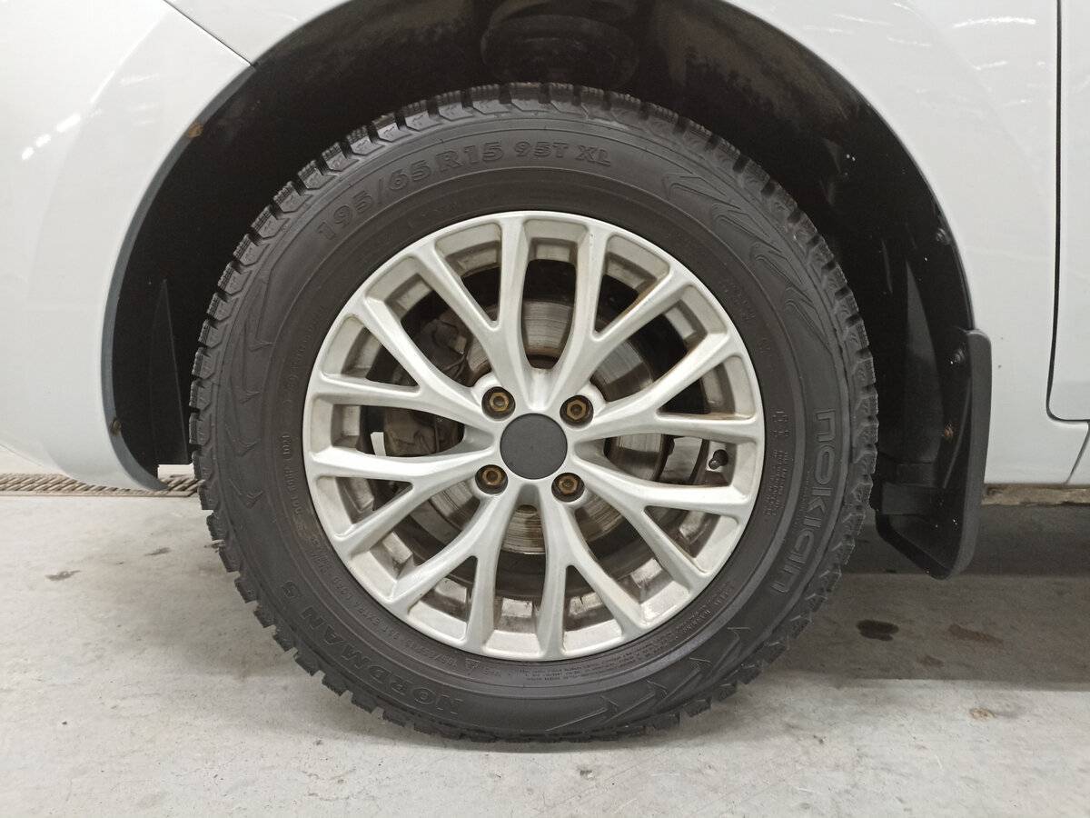 Lada (ВАЗ) XRAY с пробегом — 2019 год. Фото: #17