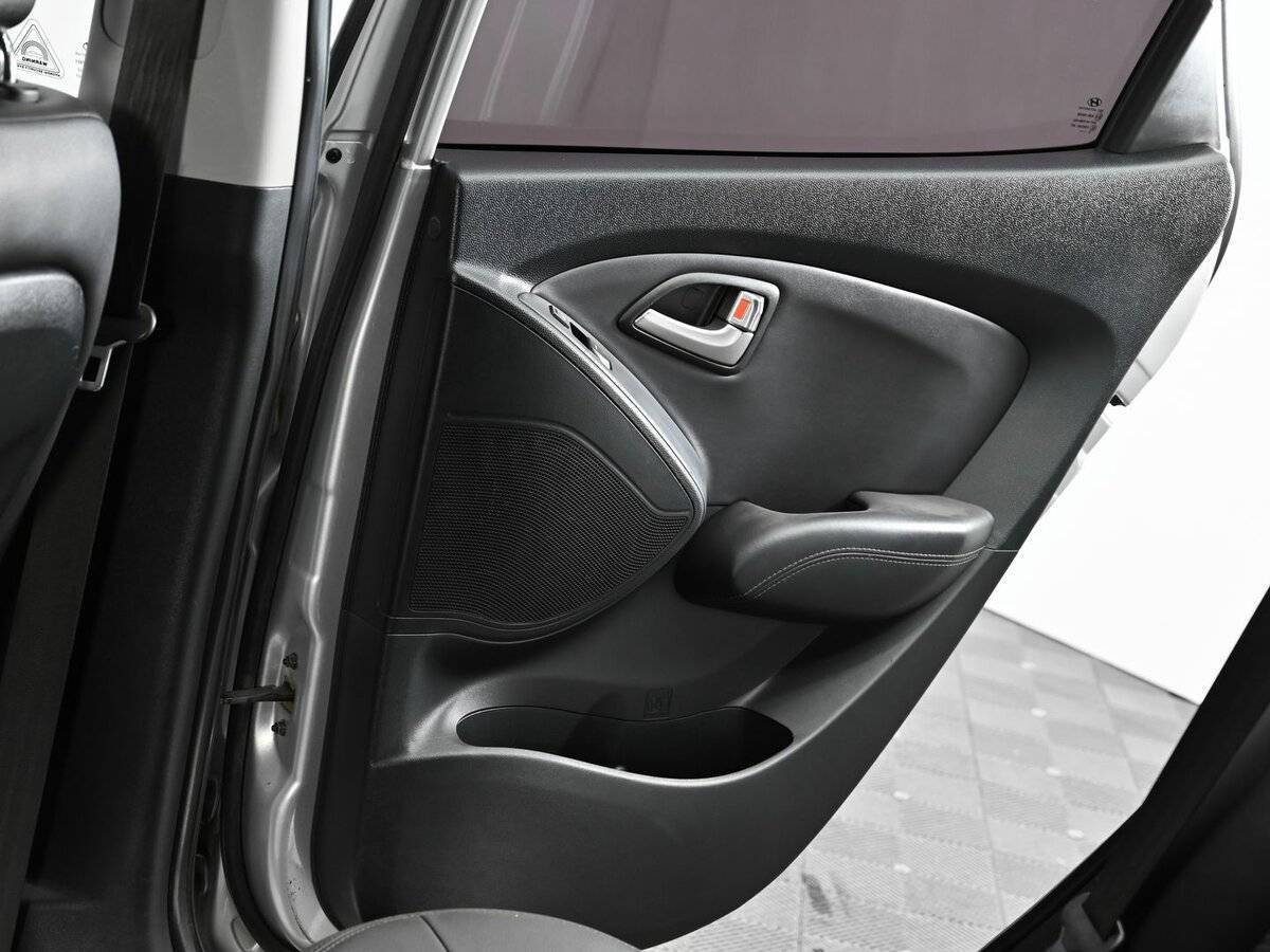 Hyundai ix35 с пробегом — 2012 год. Фото: #14