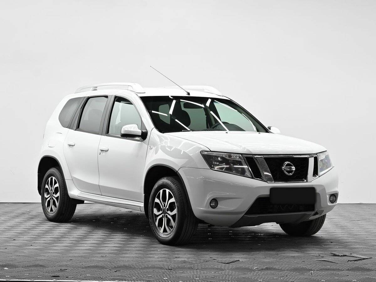 Nissan Terrano с пробегом — 2017 год. Фото: #2