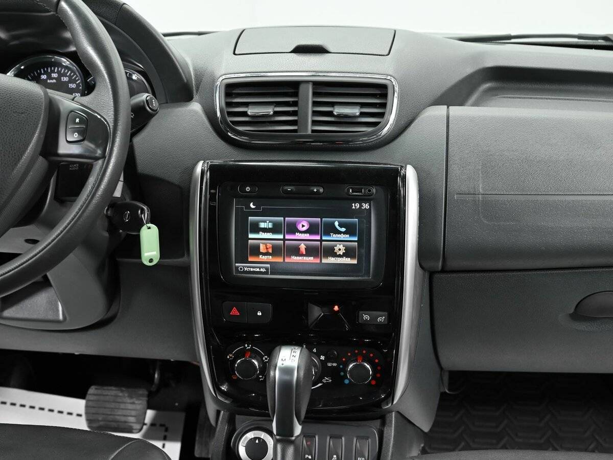 Nissan Terrano с пробегом — 2017 год. Фото: #9