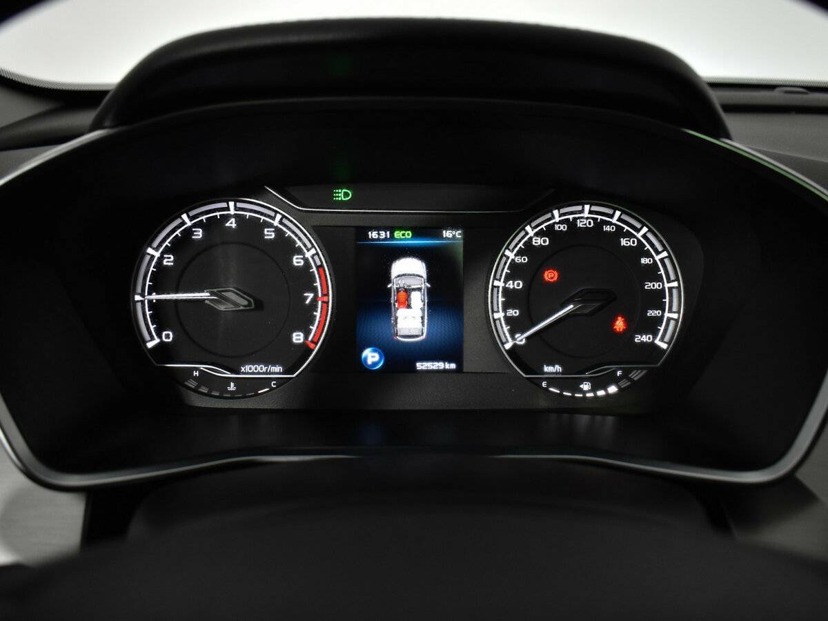 Geely Coolray с пробегом — 2020 год. Фото: #13