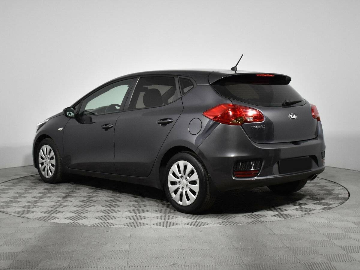 Kia Ceed с пробегом — 2016 год. Фото: #6