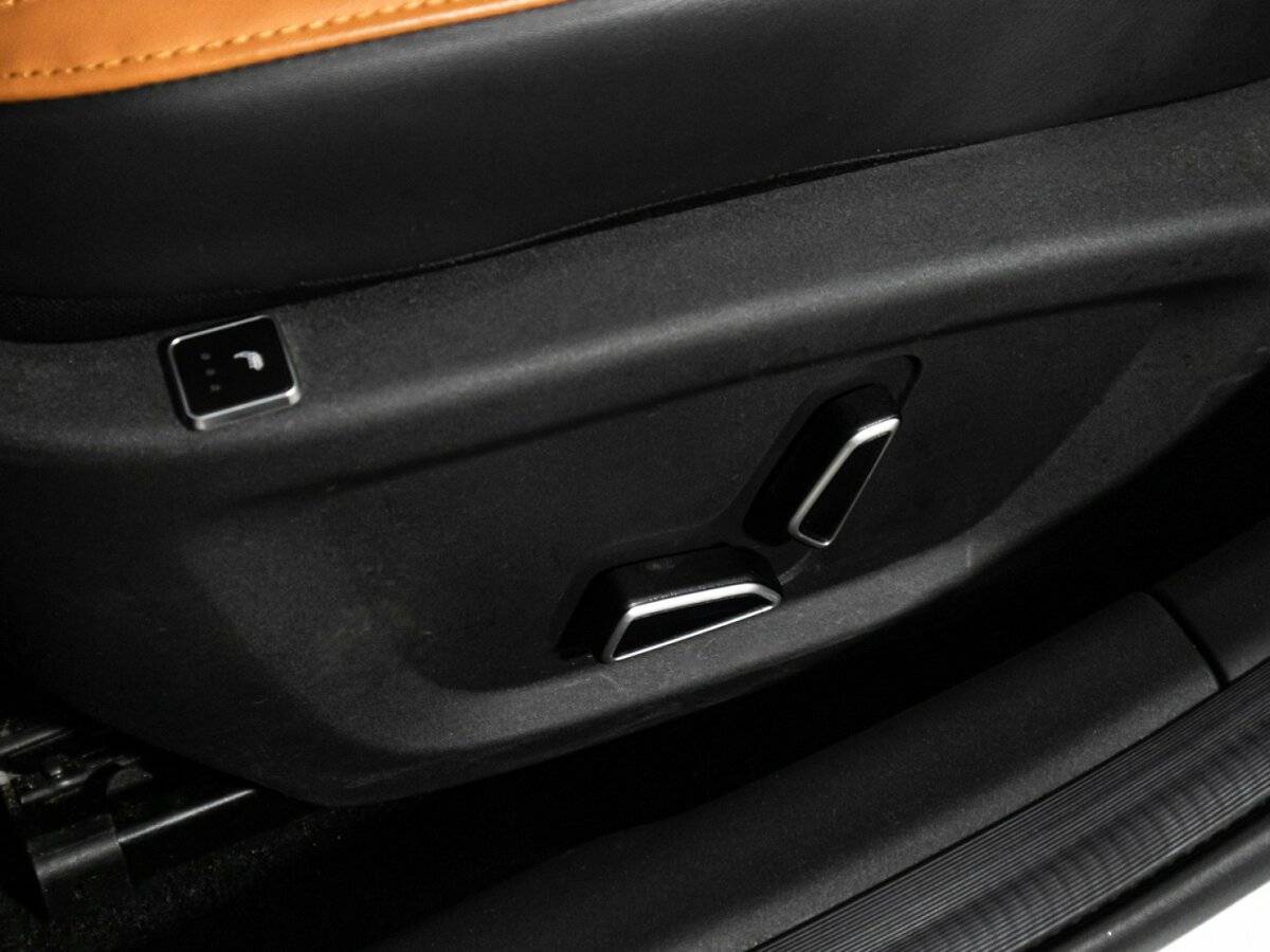 Changan UNI-V с пробегом — 2023 год. Фото: #17