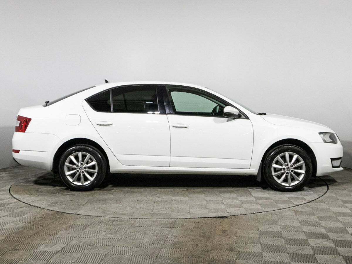 Skoda Octavia с пробегом — 2016 год. Фото: #3