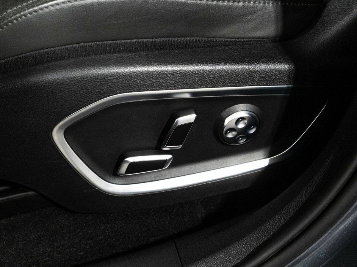 Geely Tugella с пробегом — 2023 год. Фото: #17