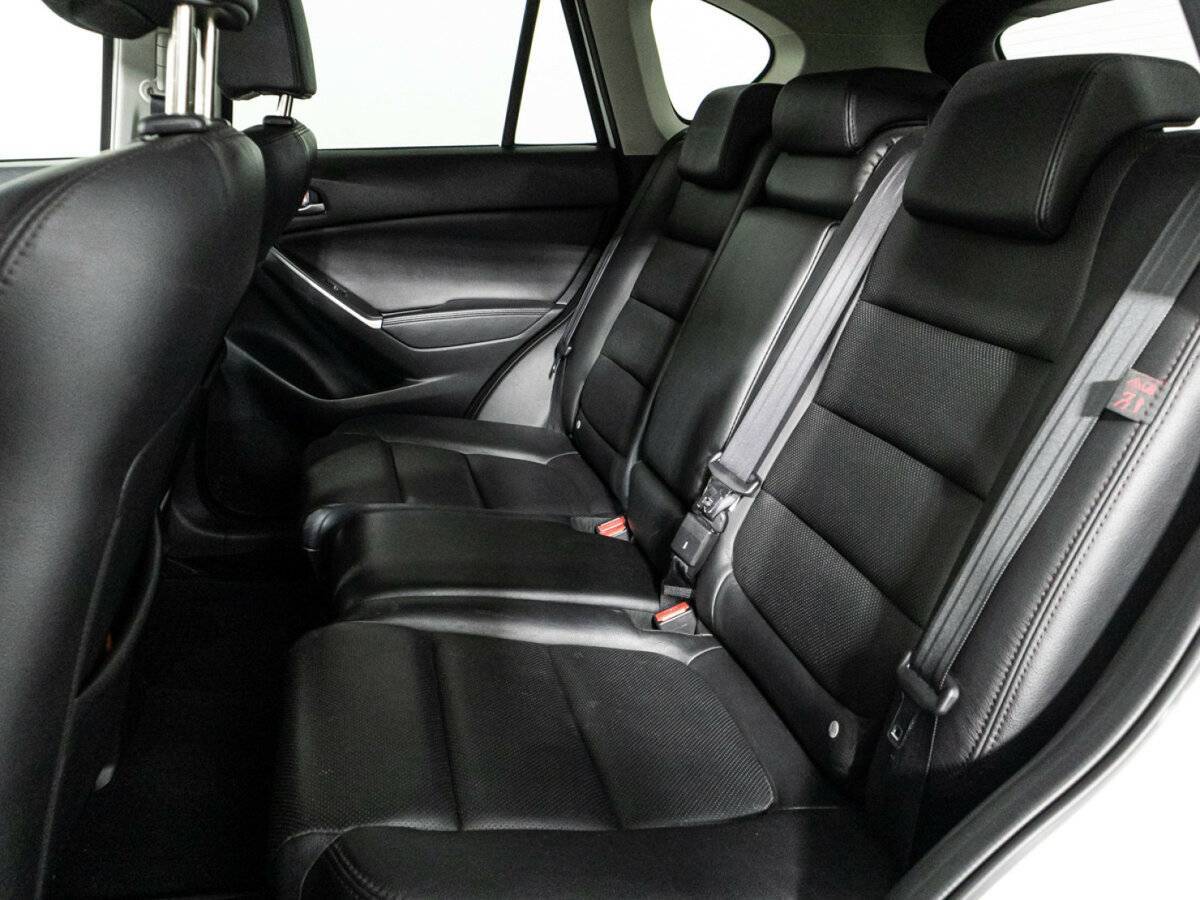 Mazda CX-5 с пробегом — 2015 год. Фото: #9