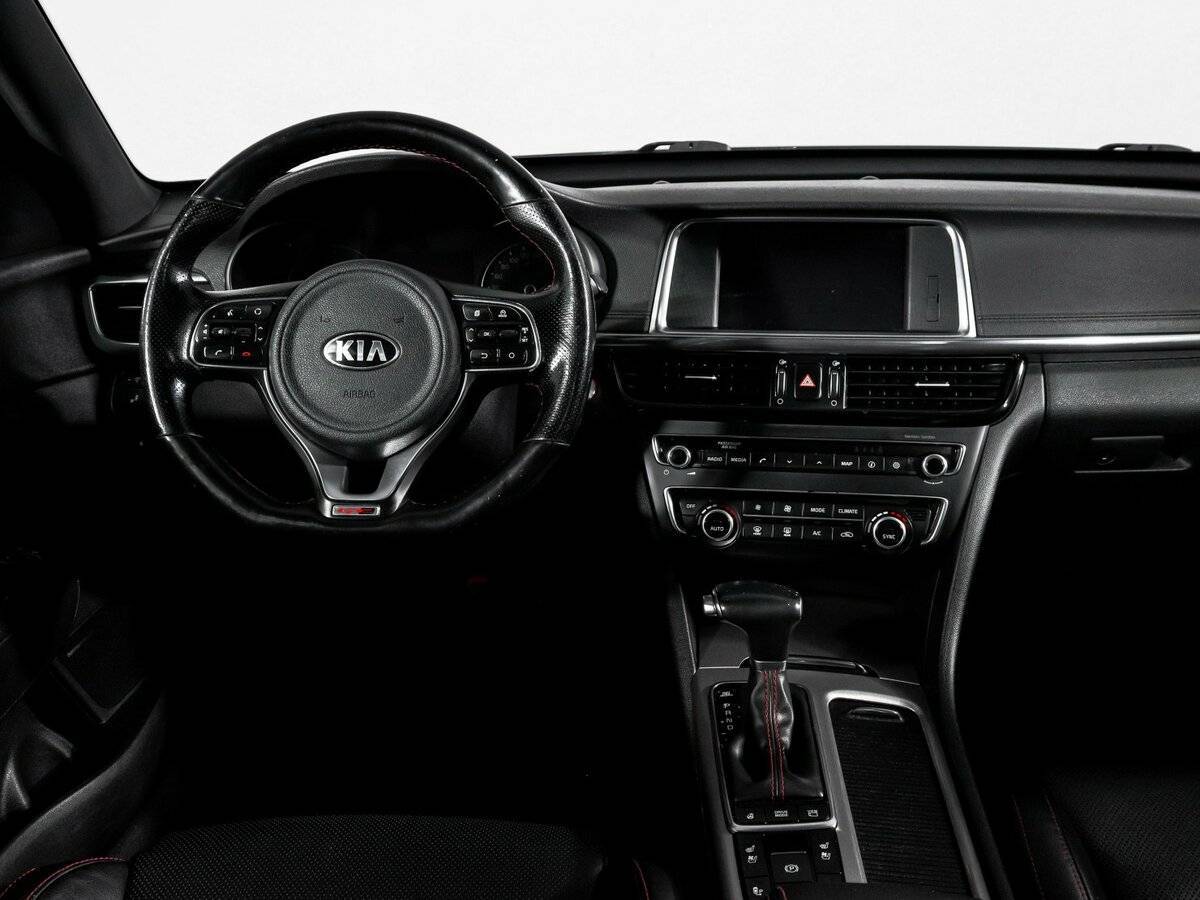 Kia Optima с пробегом — 2017 год. Фото: #11