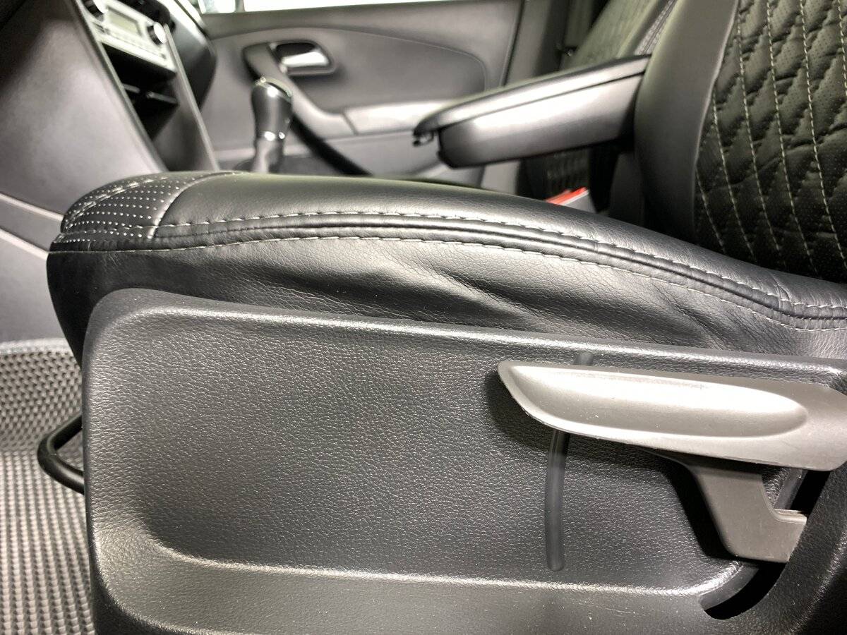 Volkswagen Polo с пробегом — 2019 год. Фото: #15