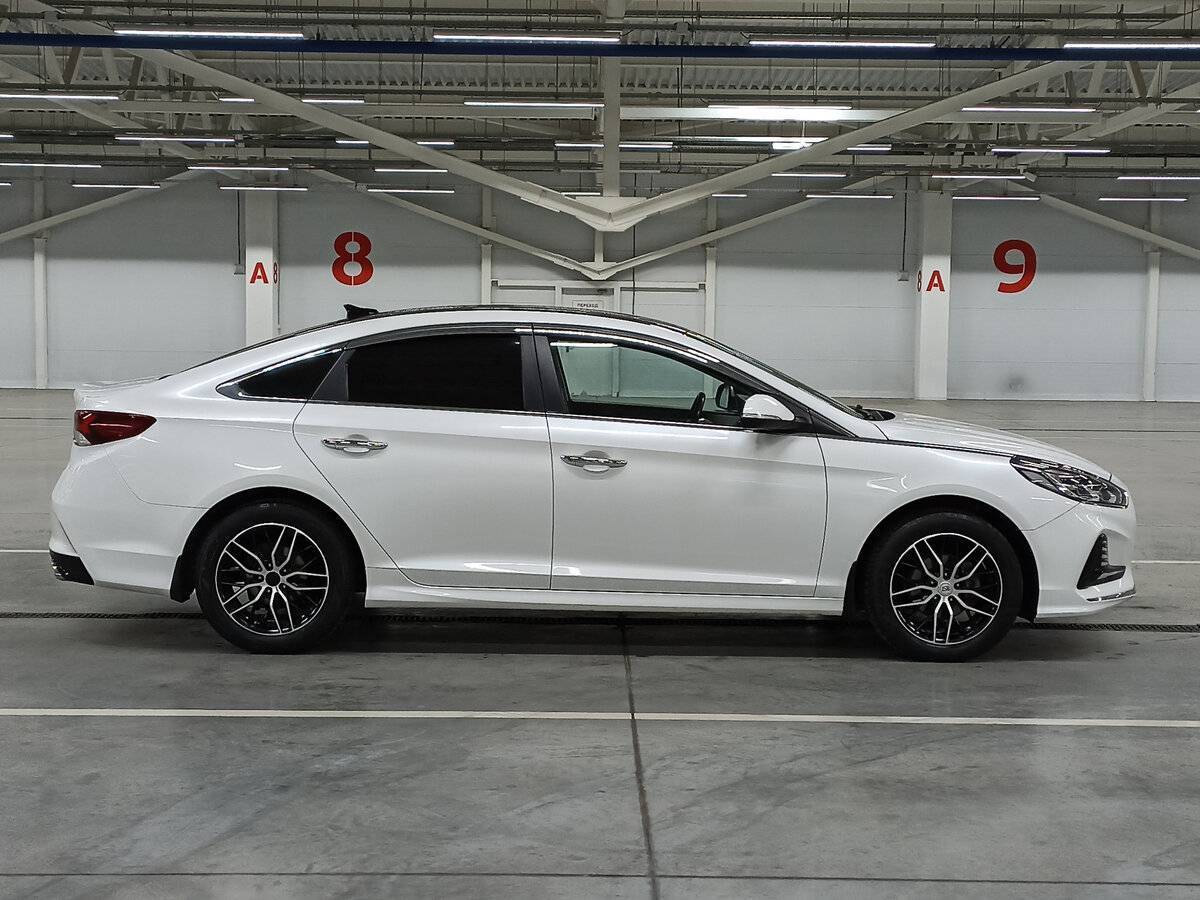 Hyundai Sonata с пробегом — 2017 год. Фото: #3