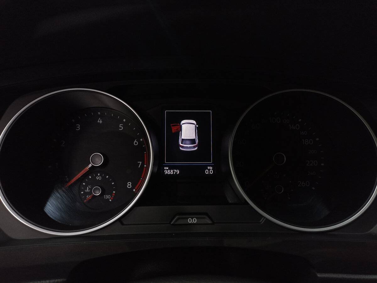 Volkswagen Tiguan с пробегом — 2019 год. Фото: #12