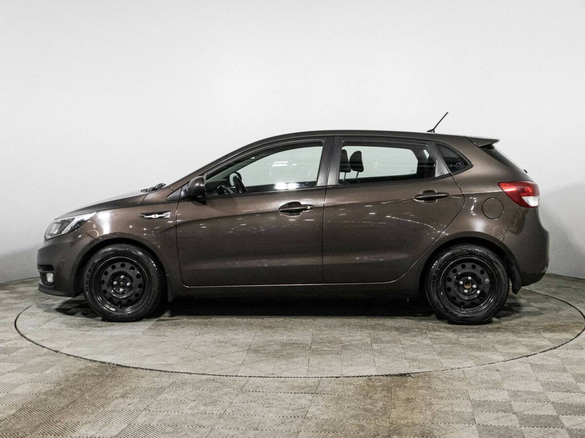 Kia Rio с пробегом — 2016 год. Фото: #7