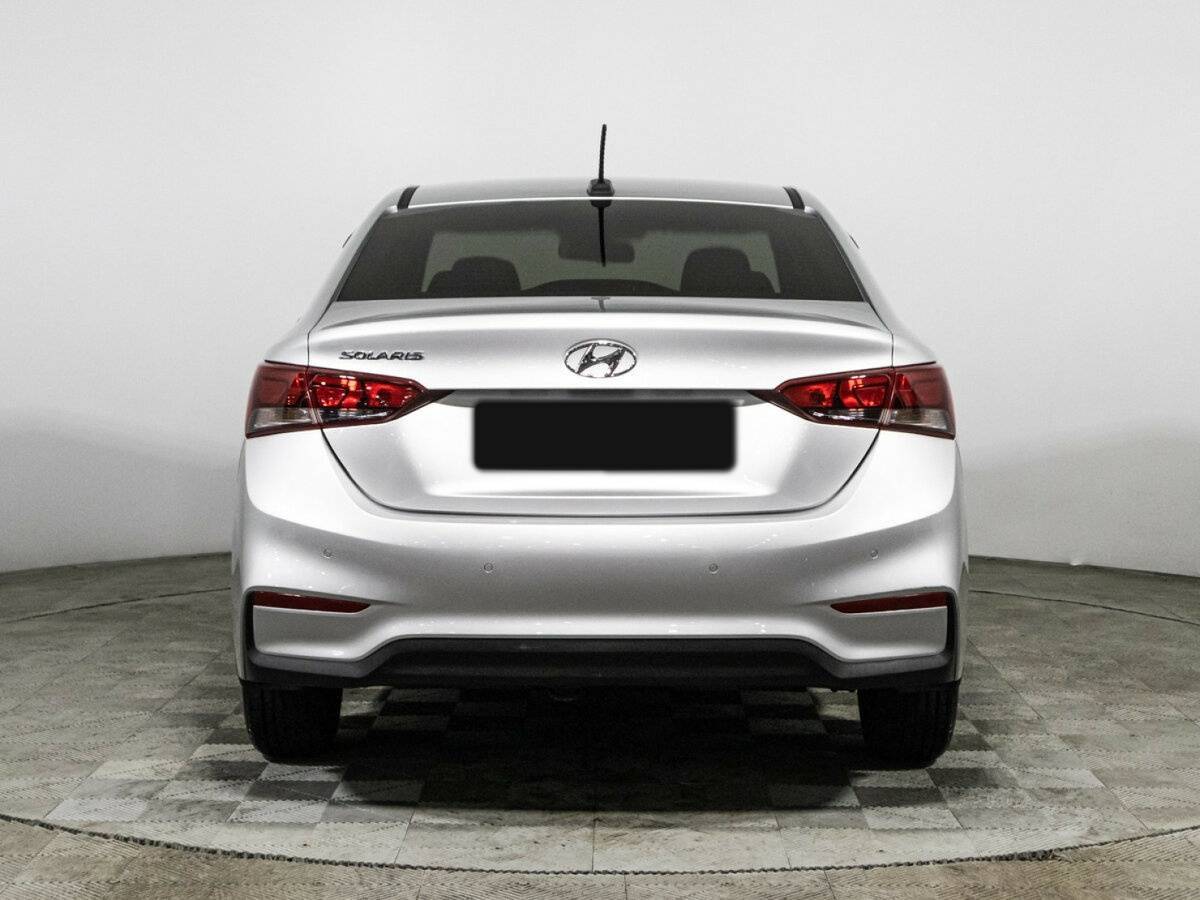 Hyundai Solaris с пробегом — 2017 год. Фото: #5