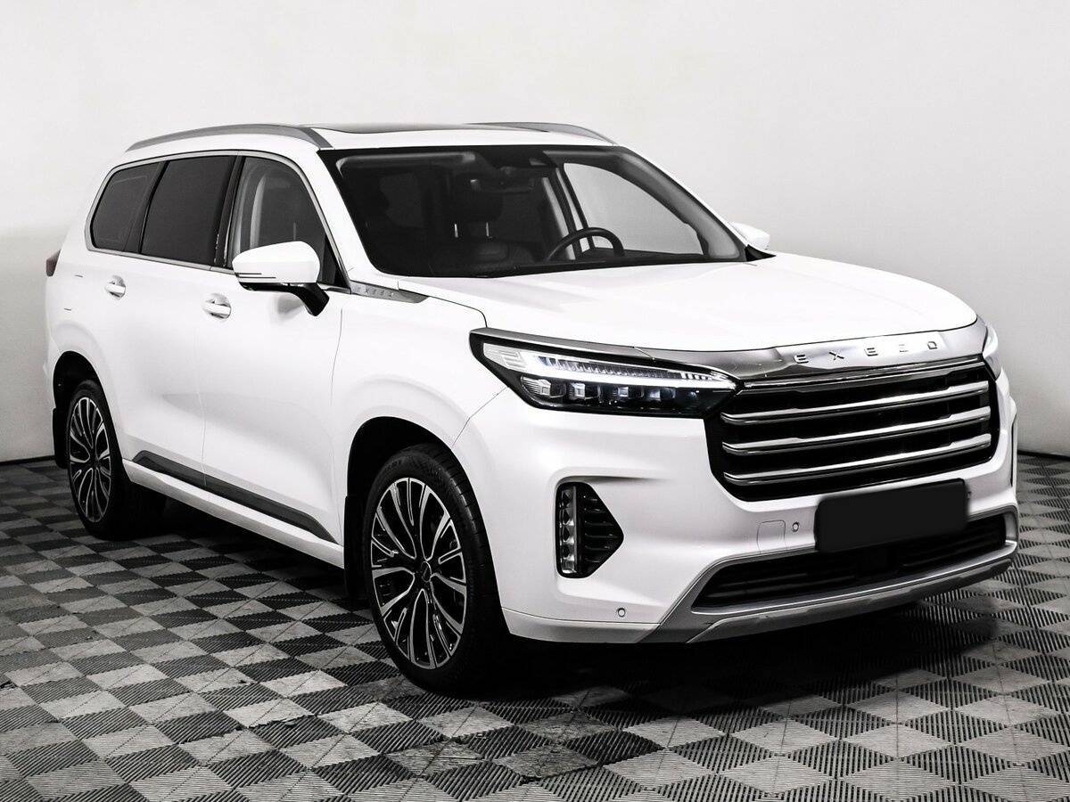 EXEED VX с пробегом — 2022 год. Фото: #2