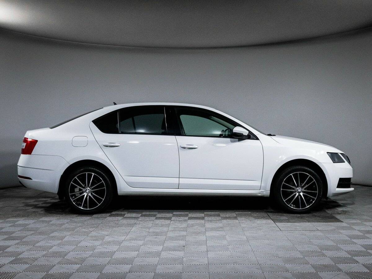 Skoda Octavia с пробегом — 2019 год. Фото: #3