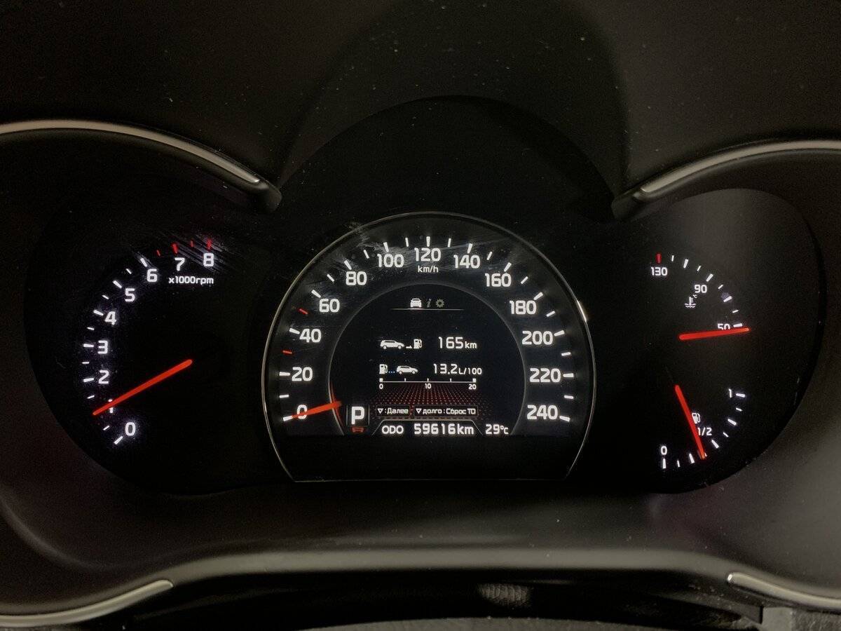 Kia Sorento с пробегом — 2019 год. Фото: #13