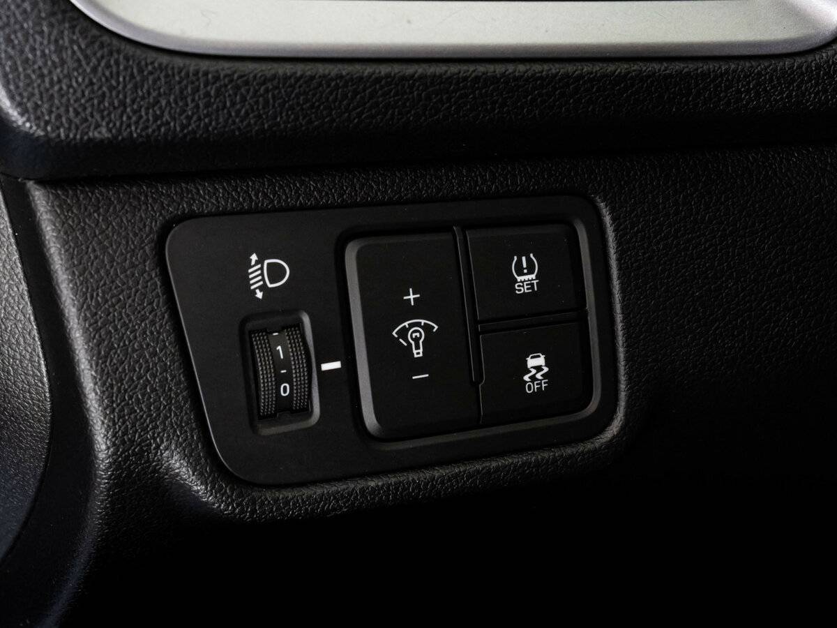 Hyundai Solaris с пробегом — 2018 год. Фото: #14