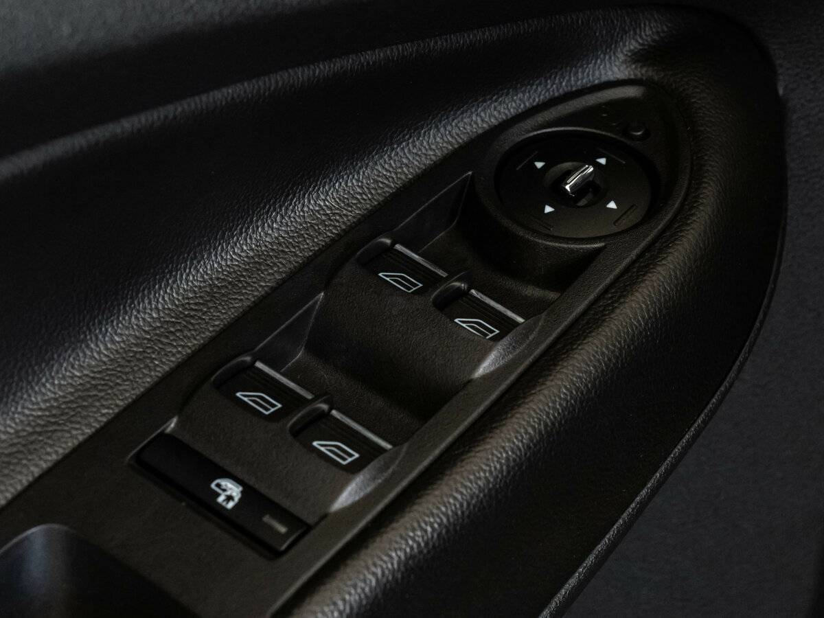 Ford Kuga с пробегом — 2013 год. Фото: #16