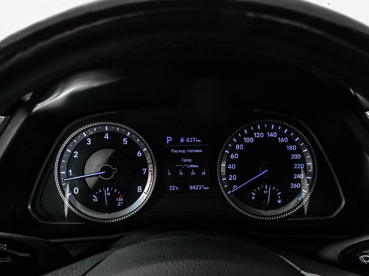 Hyundai Sonata с пробегом — 2020 год. Фото: #9