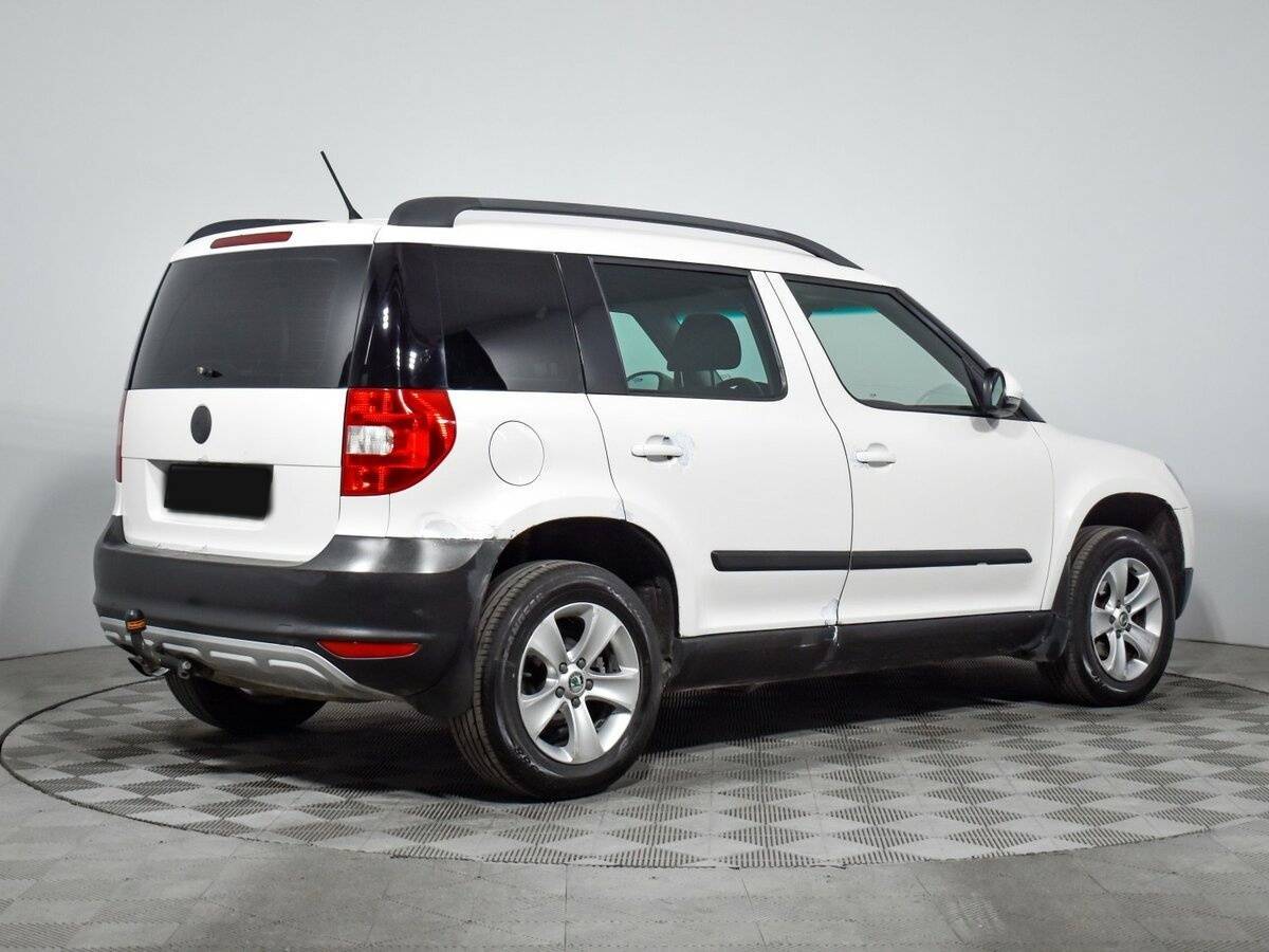 Skoda Yeti с пробегом — 2013 год. Фото: #4